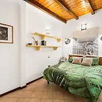 Sardinia Gem House קליארי